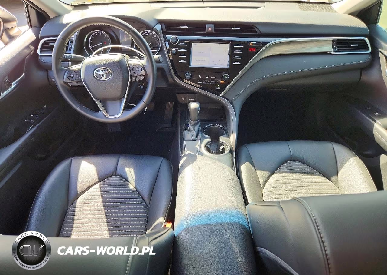 2018 Toyota Camry Se VIN:4T1B11HKXJU514879 - 8