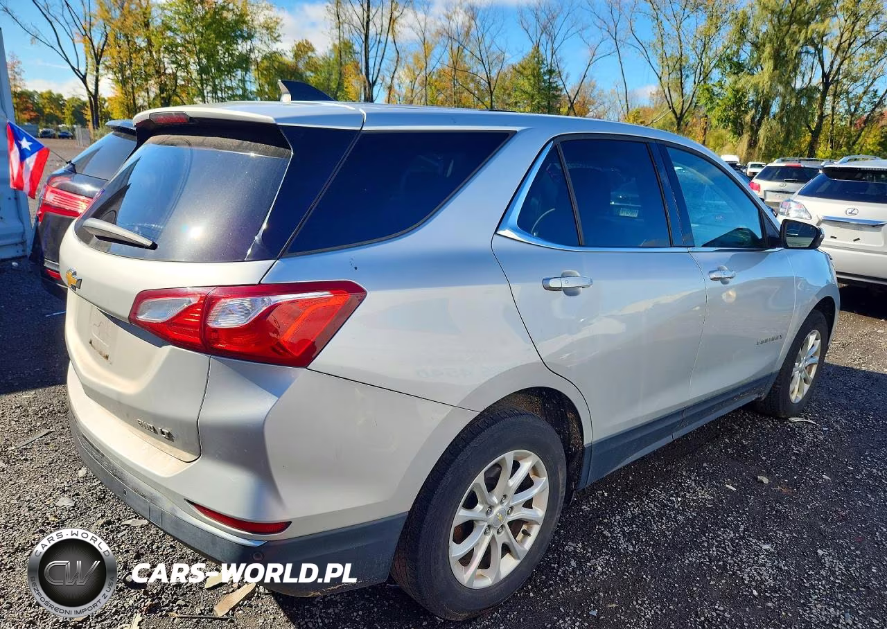 2018 Chevrolet Equinox Lt VIN:2GNAXSEV6J6299364 - 3