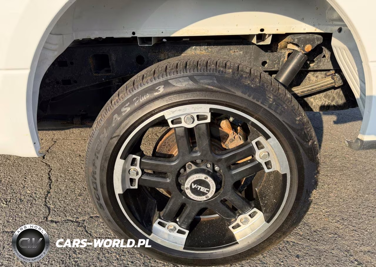 2019 Ford F150 Super Cab VIN:1FTFX1E55KKC16305 - 12