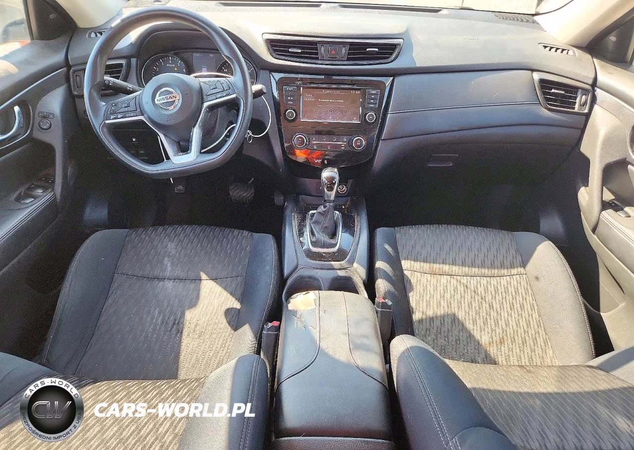 2018 Nissan Rogue S VIN:5N1AT2MT1JC713142 - 8