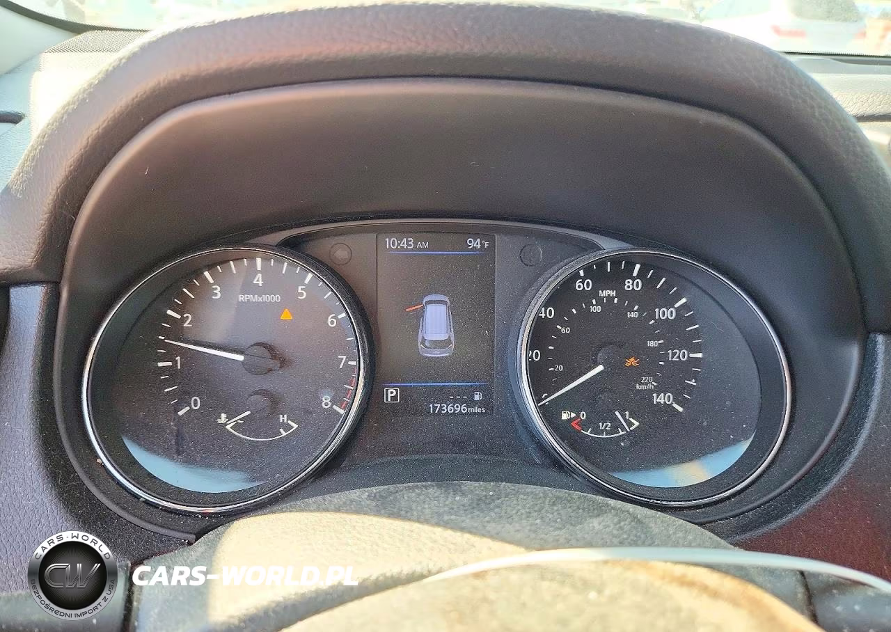 2018 Nissan Rogue S VIN:5N1AT2MT1JC713142 - 9