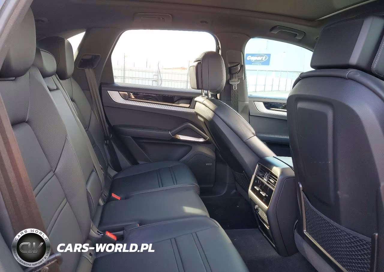 2024 Porsche Cayenne E-Hybrid VIN:WP1AE2AY8RDA29353 - 11