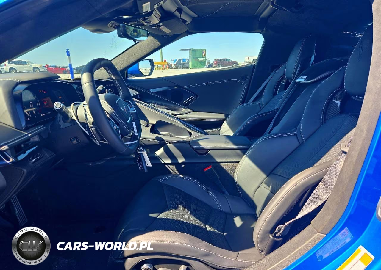 2025 Chevrolet Corvette Stingray 3Lt VIN:1G1YC2D46S5106048 - 7