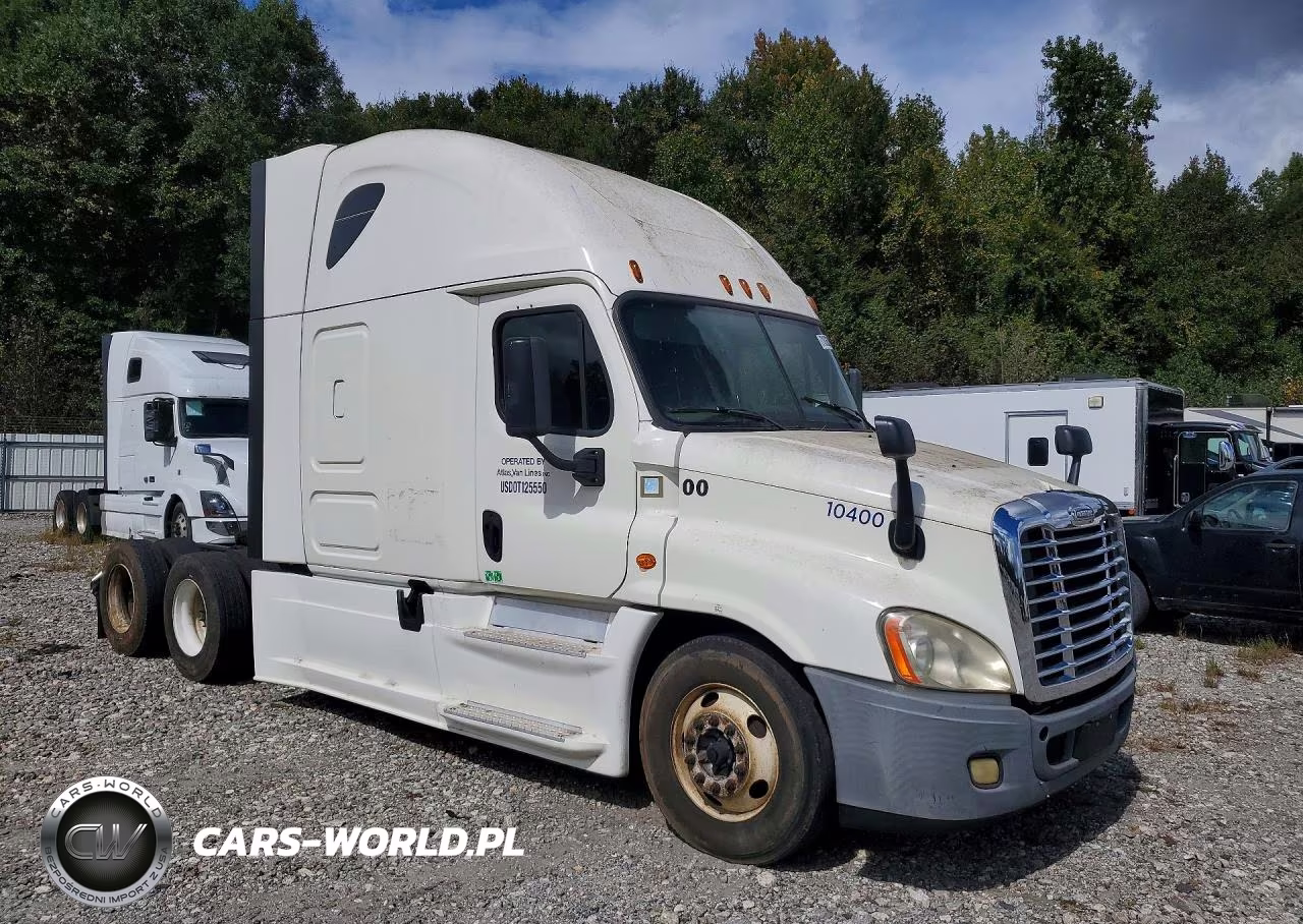 2015 Freightliner Cascadia 125 VIN:3AKJGLD56FSGR1436 - 4
