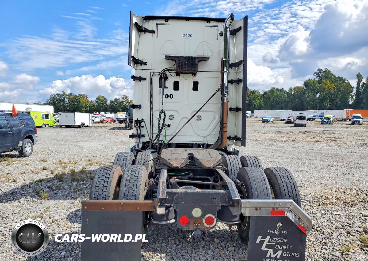 2015 Freightliner Cascadia 125 VIN:3AKJGLD56FSGR1436 - 6