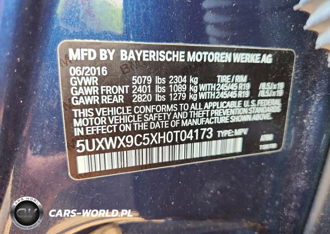 2017 BMW X3 xDrive28I VIN:5UXWX9C5XH0T04173 - 13