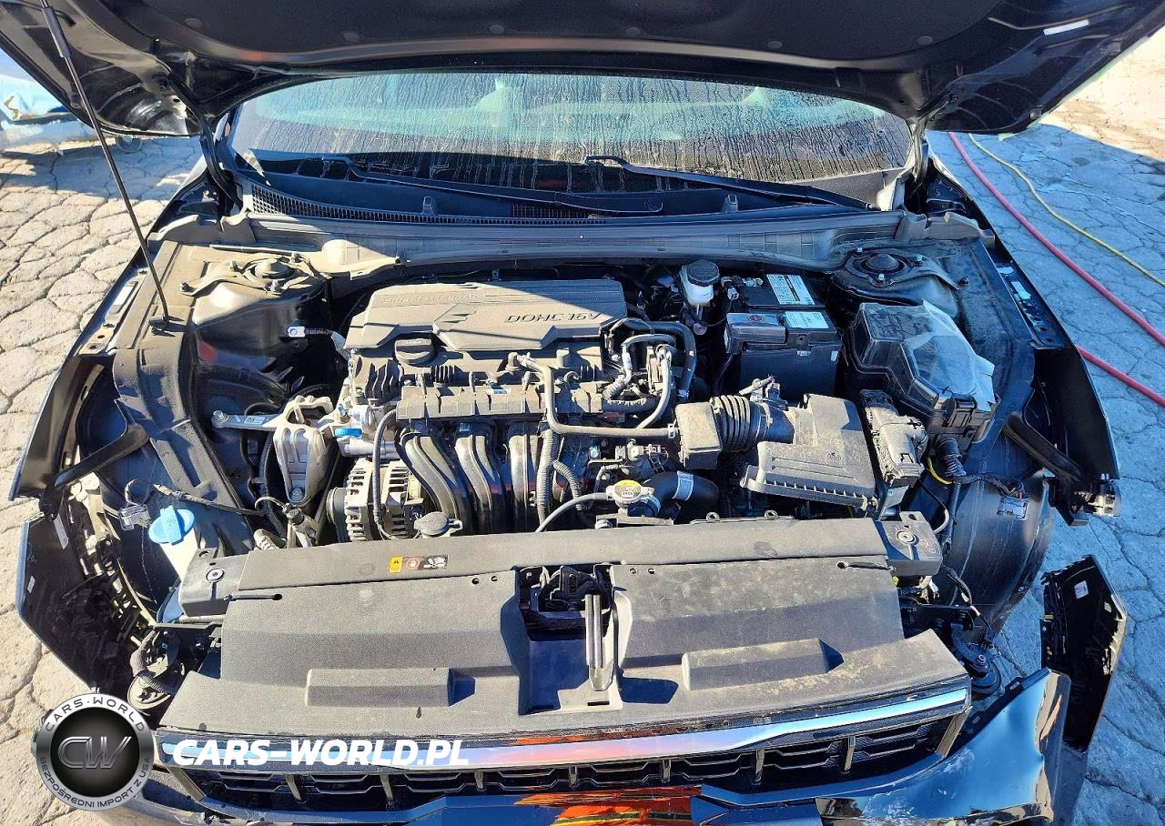 2025 Kia K4 Gt Line VIN:3KPFW4DE0SE045522 - 11