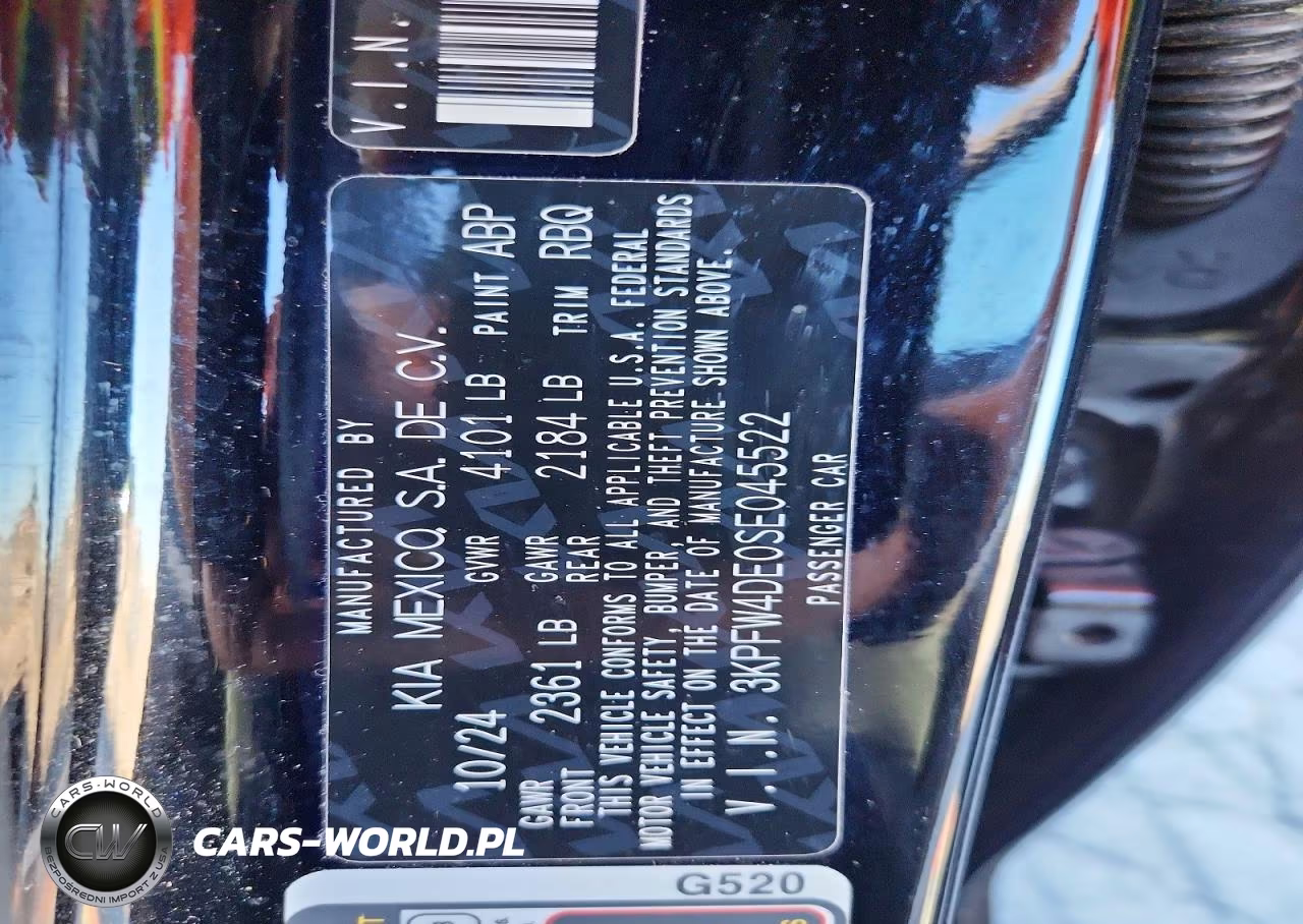 2025 Kia K4 Gt Line VIN:3KPFW4DE0SE045522 - 13