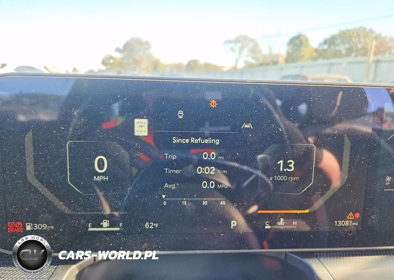 2025 Kia K4 Gt Line VIN:3KPFW4DE0SE045522 - 9
