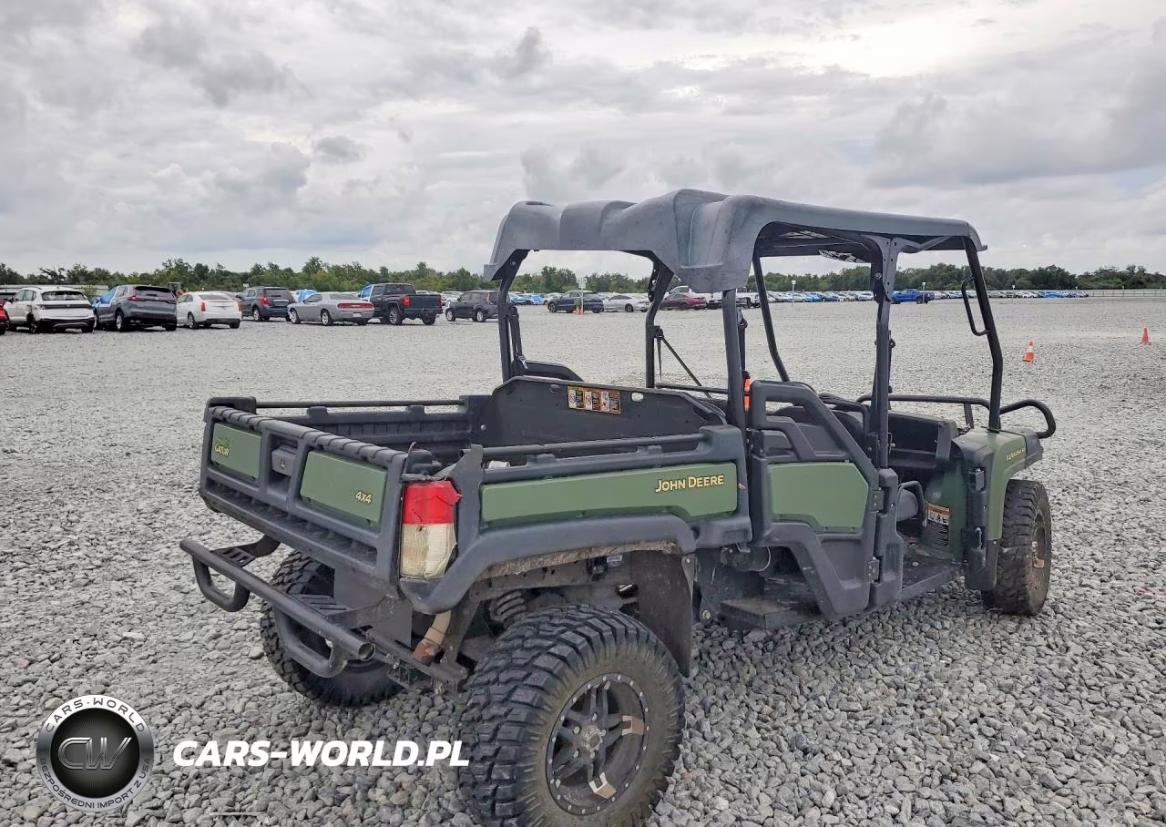 2024 John Deere Xuv825M Utility Vehicle VIN:1M0825MBCRM070574 - 4