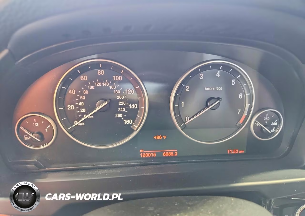 2015 BMW X5 xDrive35I VIN:5UXKR0C52F0P00583 - 9
