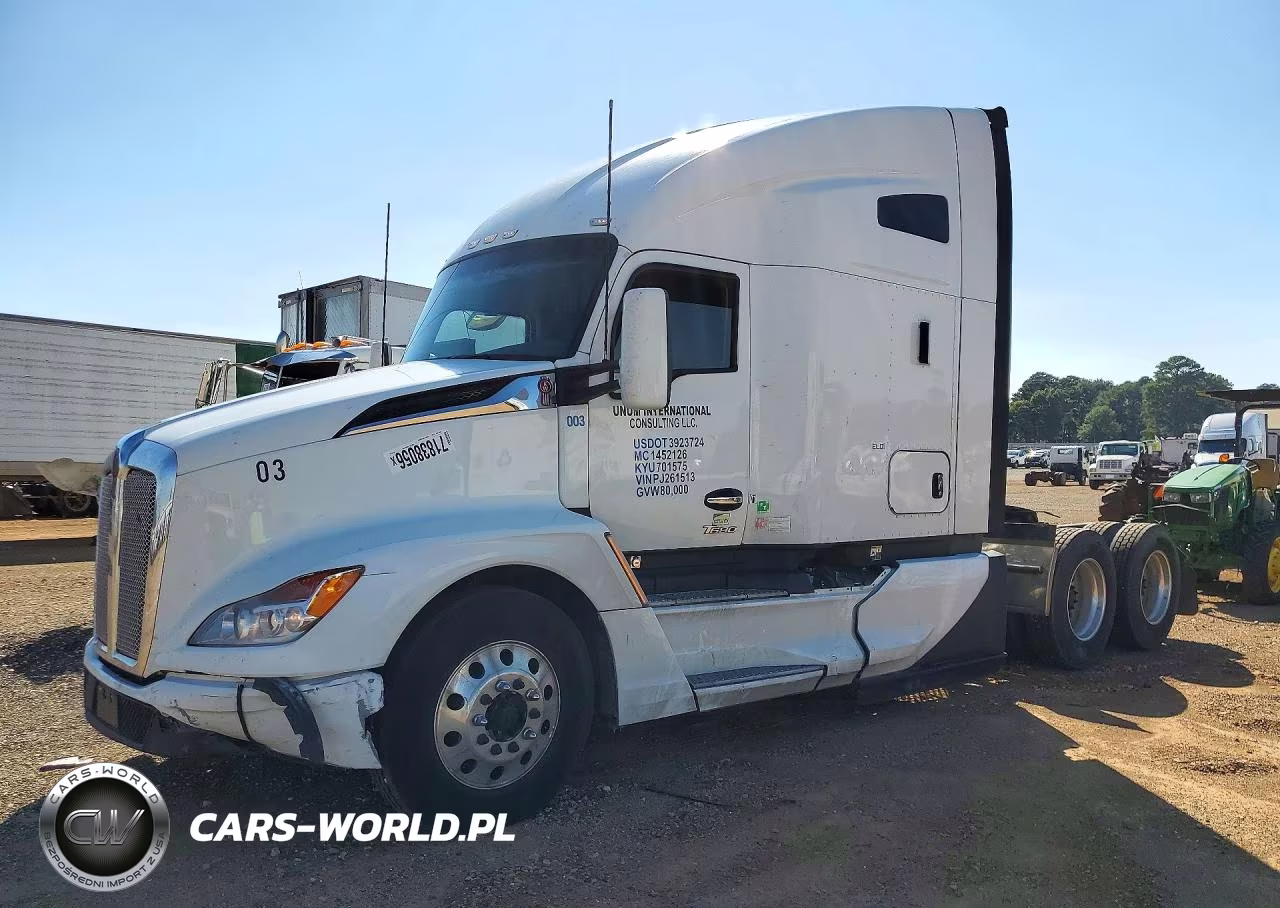 2023 Kenworth T680 Semi Truck
