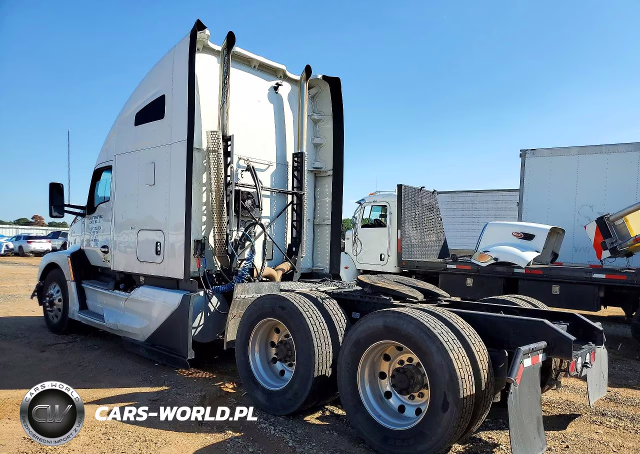 2023 Kenworth T680 Semi Truck VIN:1XKYD49X6PJ261513 - 2