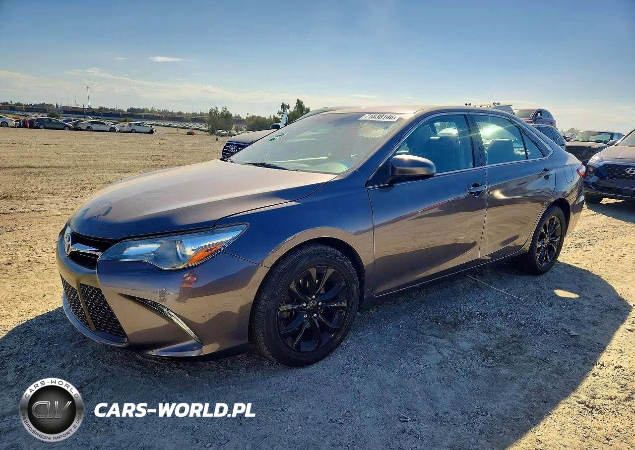2015 Toyota Camry Le