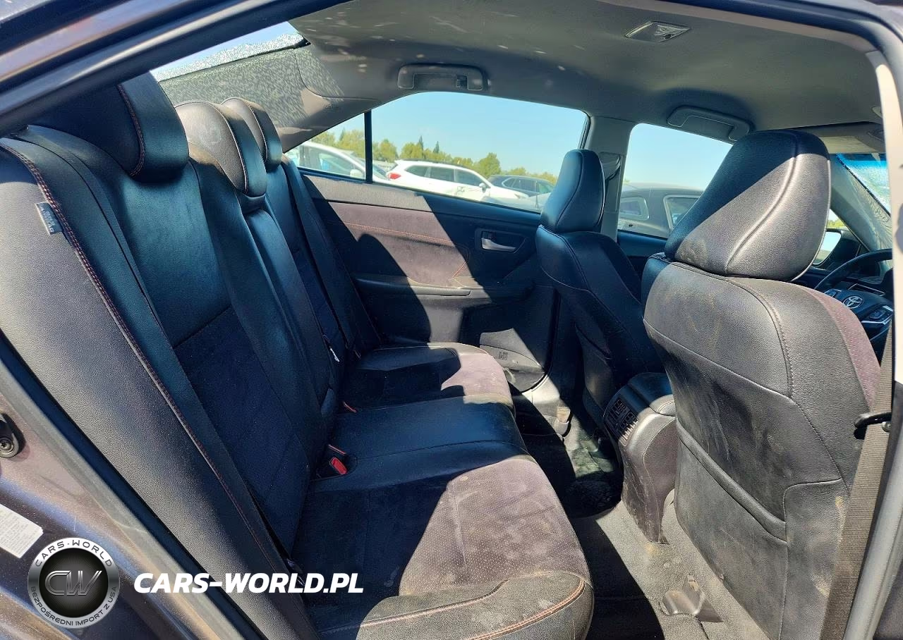 2015 Toyota Camry Le VIN:4T1BF1FK1FU489186 - 10