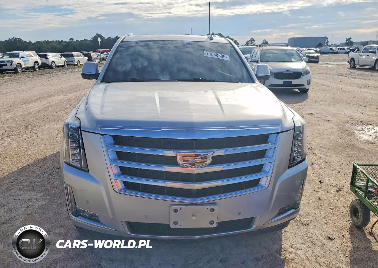 2015 Cadillac Escalade Luxury VIN:1GYS4MKJXFR739658 - 5