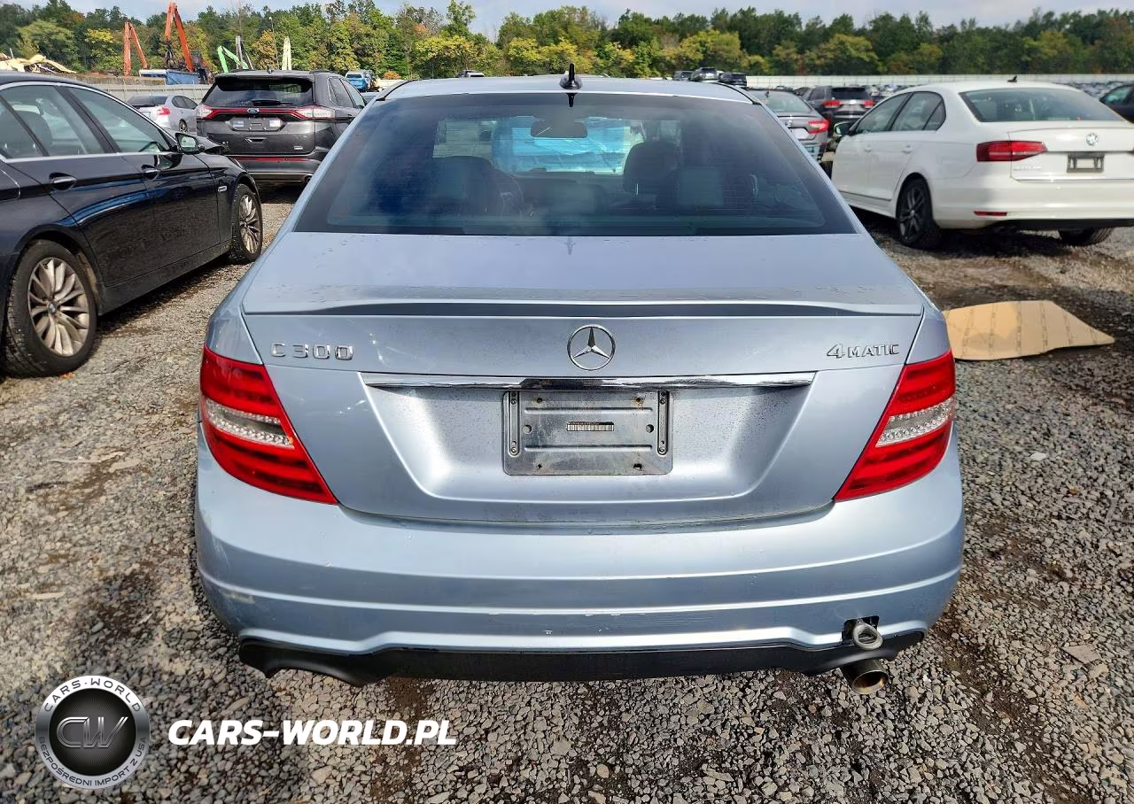 2013 Mercedes-Benz C 300 4Matic VIN:WDDGF8AB4DA832457 - 6