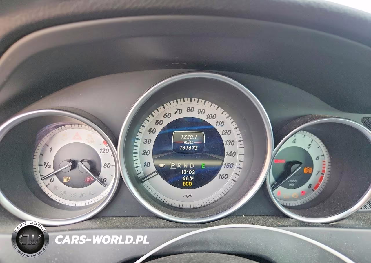 2013 Mercedes-Benz C 300 4Matic VIN:WDDGF8AB4DA832457 - 9