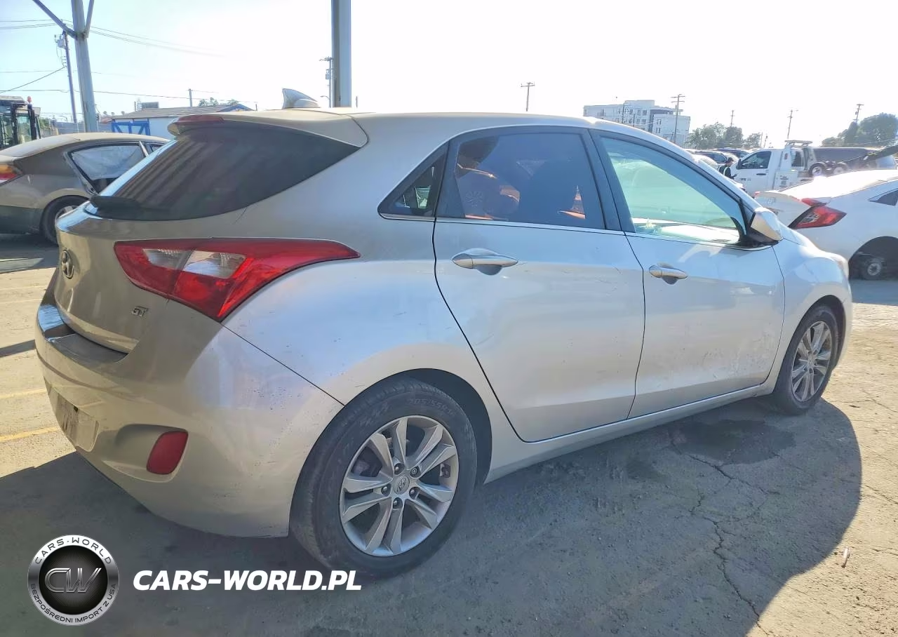 2013 Hyundai Elantra Gt Base VIN:KMHD35LE2DU094759 - 3