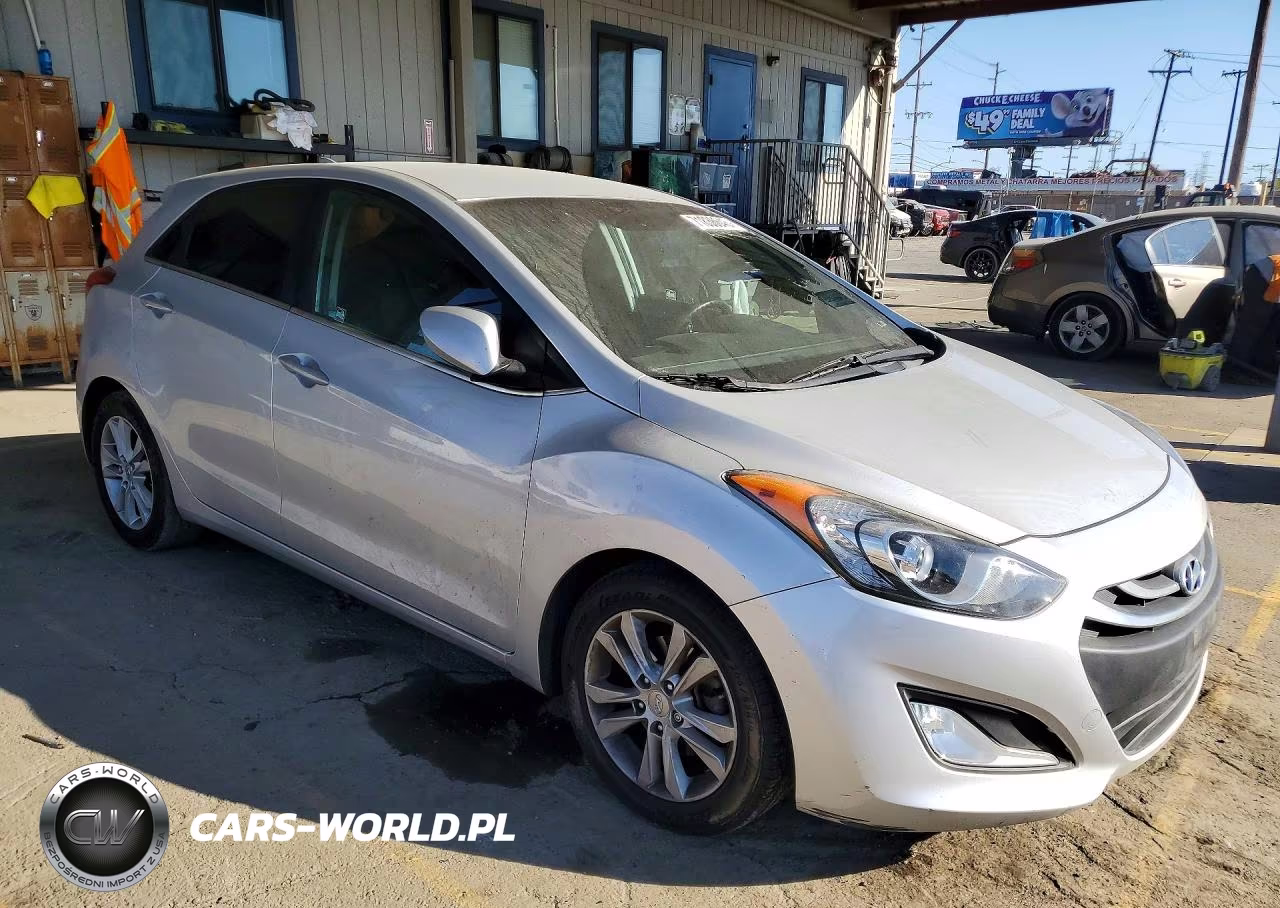 2013 Hyundai Elantra Gt Base VIN:KMHD35LE2DU094759 - 4