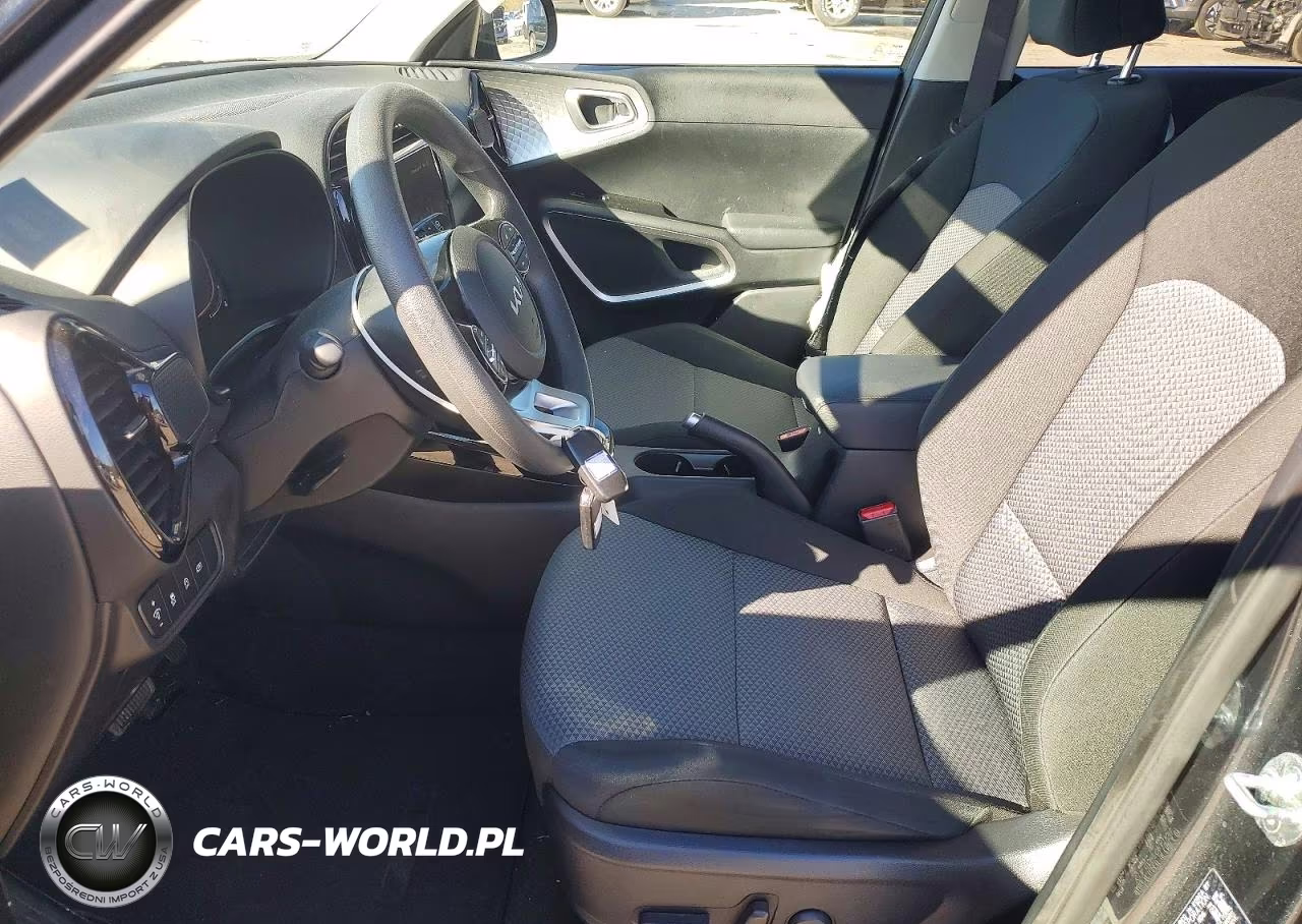 2023 Kia Soul S VIN:KNDJ23AU9P7205545 - 7