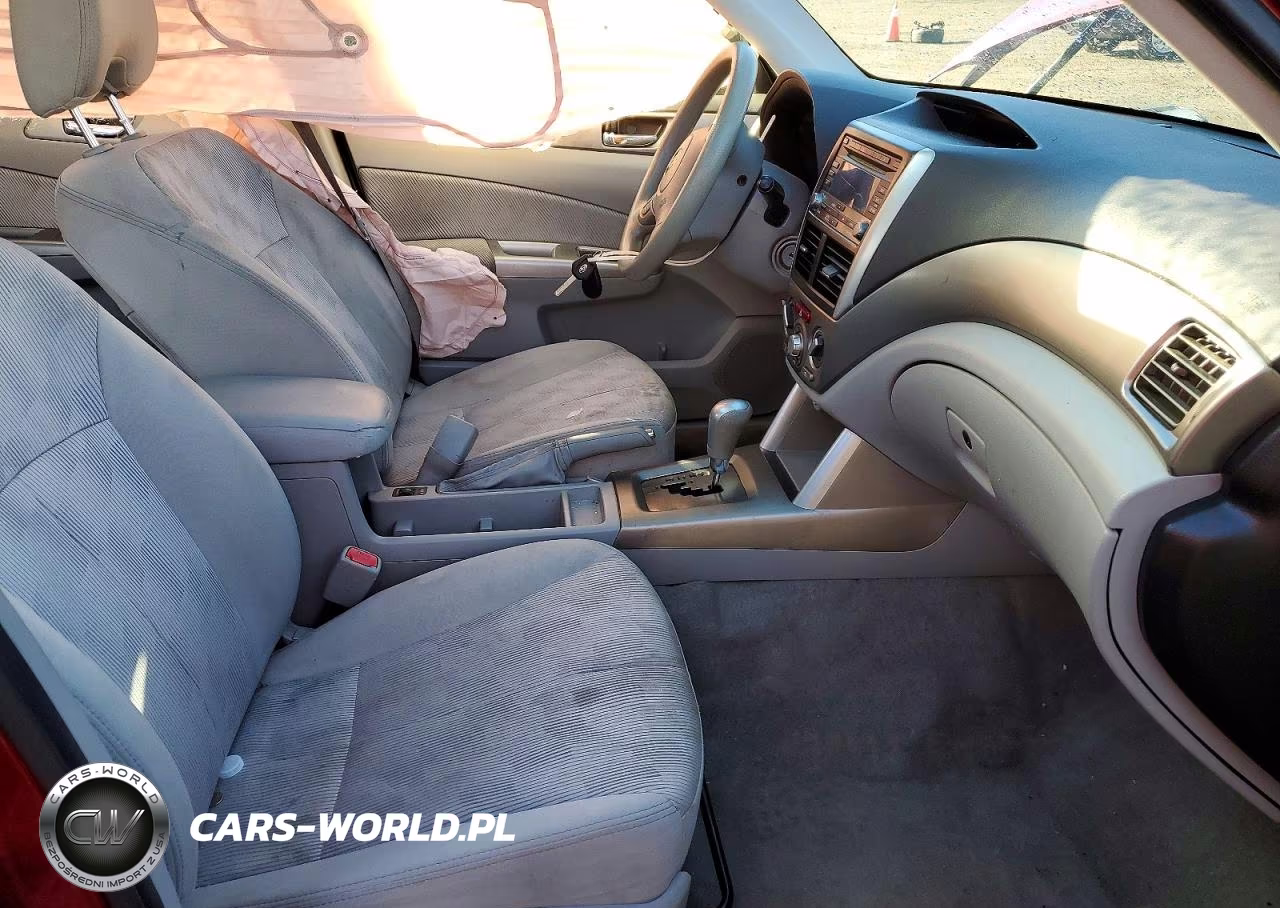 2010 Subaru Forester 2.5X Premium VIN:JF2SH6CC8AH746274 - 7