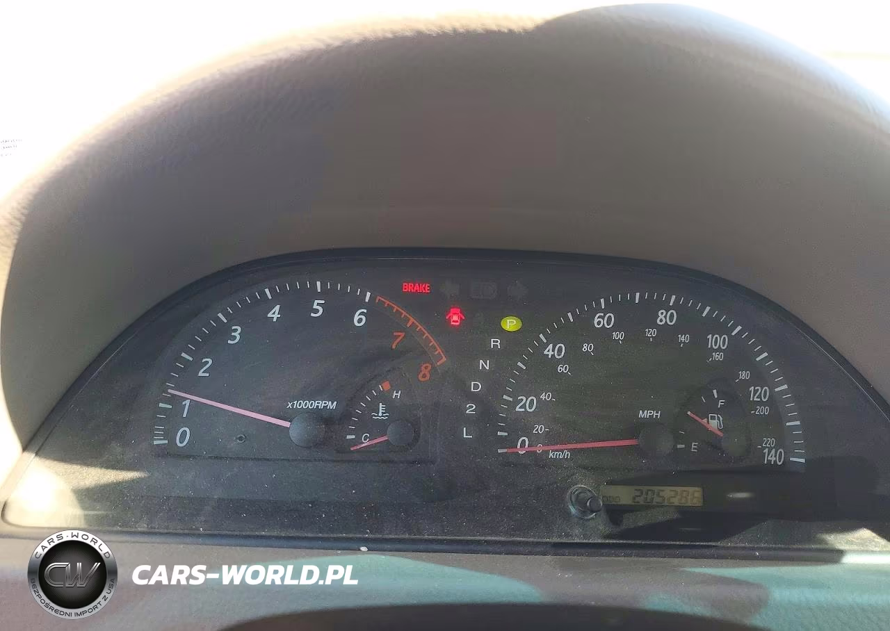 2004 Toyota Camry Le VIN:4T1BE32K44U801194 - 9