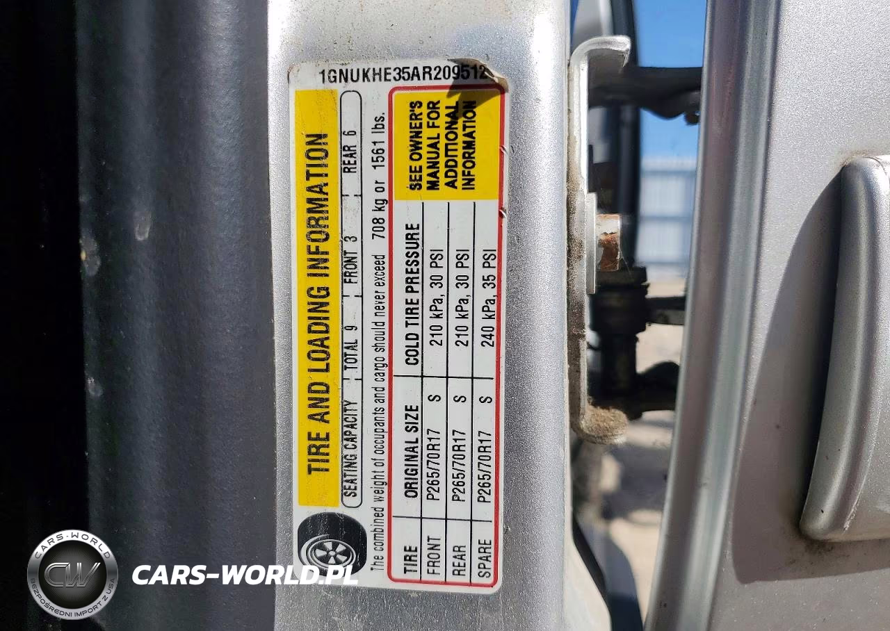 2010 Chevrolet Suburban K1500 Ls VIN:1GNUKHE35AR209512 - 12