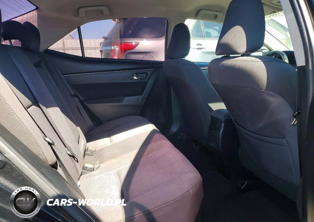 2017 Toyota Corolla Le VIN:2T1BURHE6HC871990 - 10