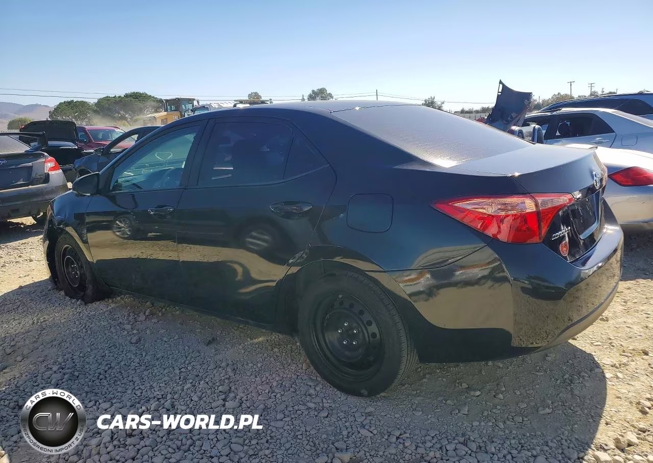 2017 Toyota Corolla Le VIN:2T1BURHE6HC871990 - 2