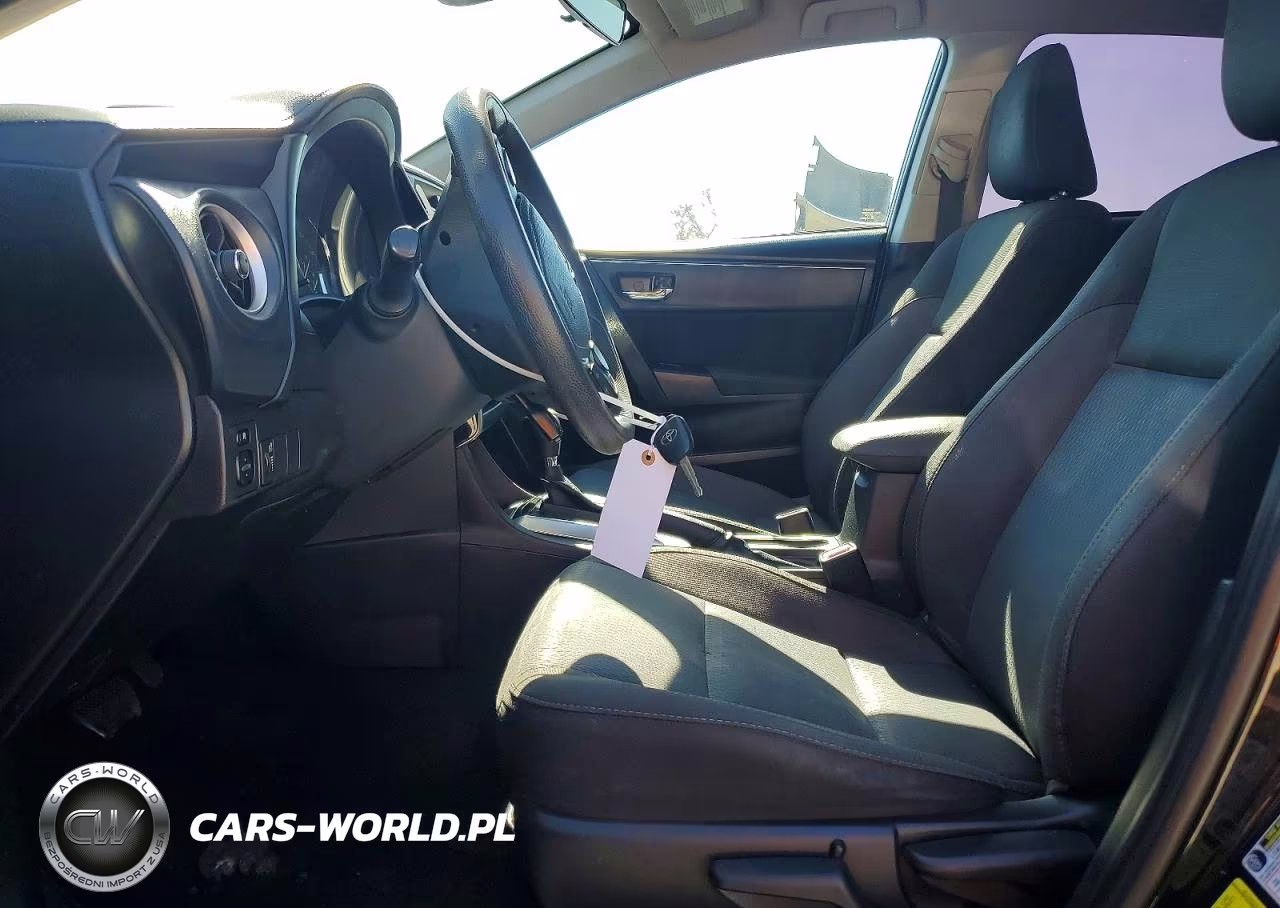 2017 Toyota Corolla Le VIN:2T1BURHE6HC871990 - 7