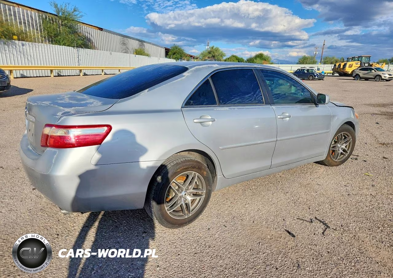 2007 Toyota Camry Xle VIN:4T1BE46K37U114437 - 3
