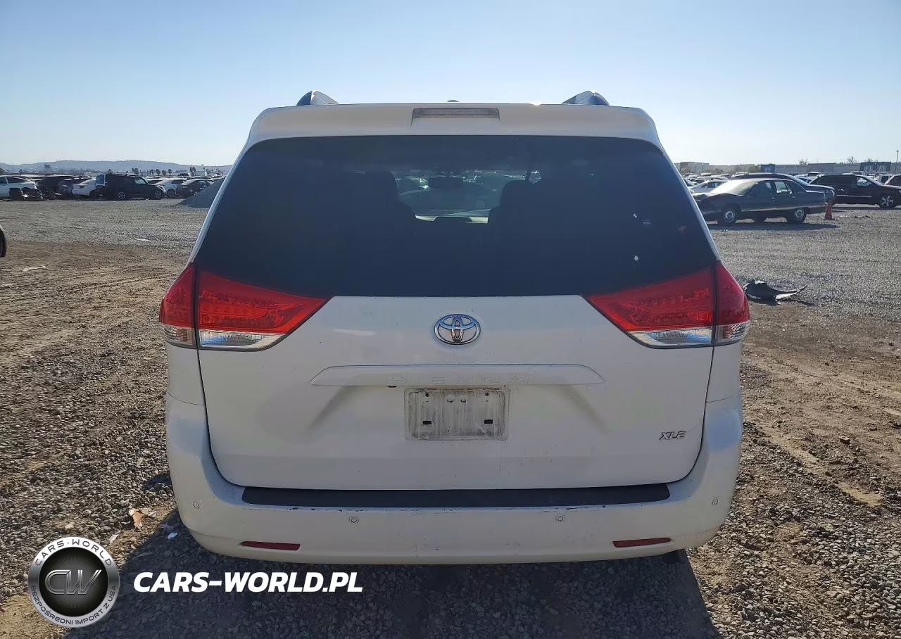 2014 Toyota Sienna Xle 8-Passenger VIN:5TDYK3DC1ES474174 - 6