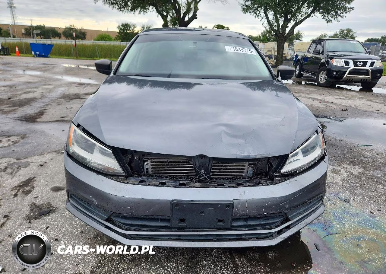 2015 Volkswagen Jetta Base VIN:3VW2K7AJ4FM245843 - 5