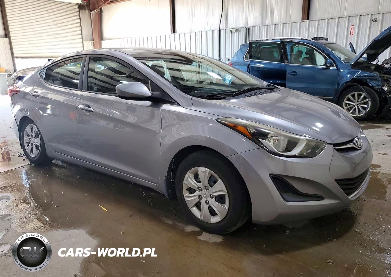2016 Hyundai Elantra Se VIN:5NPDH4AE8GH664832 - 4