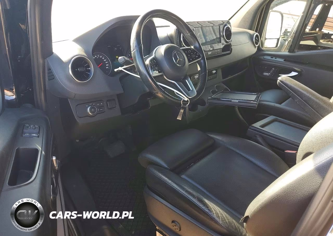 2019 Mercedes-Benz Sprinter 2500 VIN:W1Z40GHY7KT017827 - 8