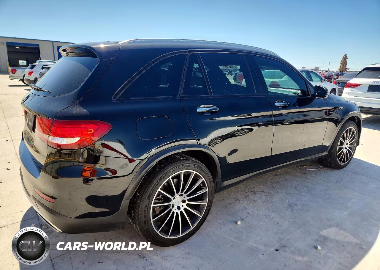 2017 Mercedes-Benz Glc 43 4Matic Amg VIN:WDC0G6EBXHV006664 - 3