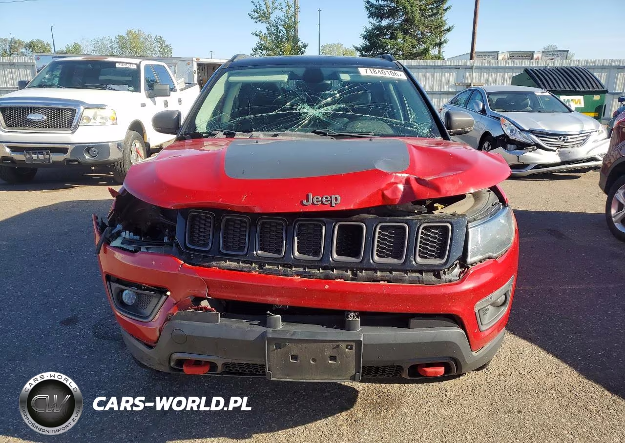 2018 Jeep Compass Trailhawk VIN:3C4NJDDB1JT223173 - 5