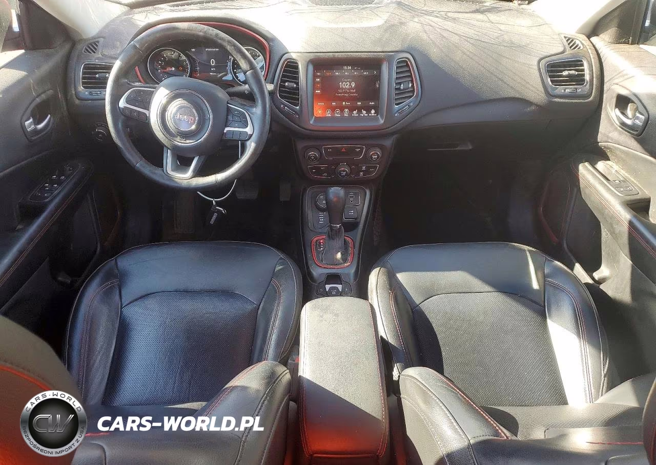 2018 Jeep Compass Trailhawk VIN:3C4NJDDB1JT223173 - 8