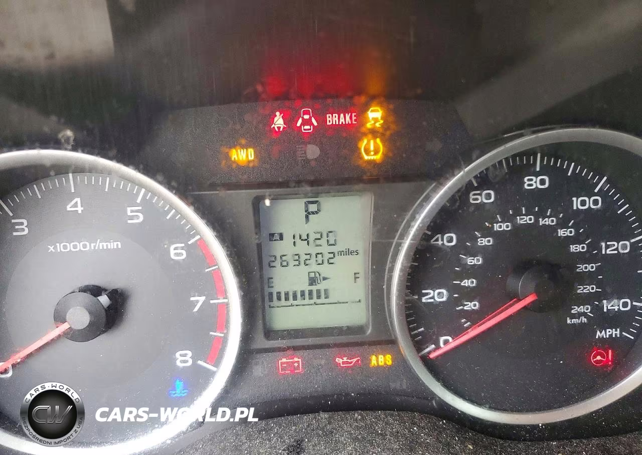 2014 Subaru Forester 2.5I Premium VIN:JF2SJAEC8EH424826 - 9