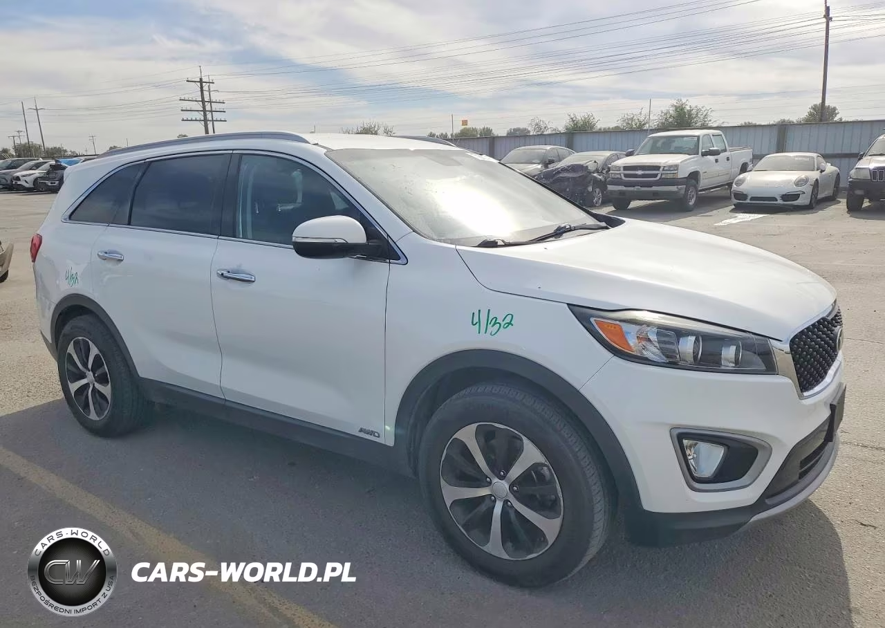 2017 Kia Sorento Ex VIN:5XYPHDA19HG274390 - 4