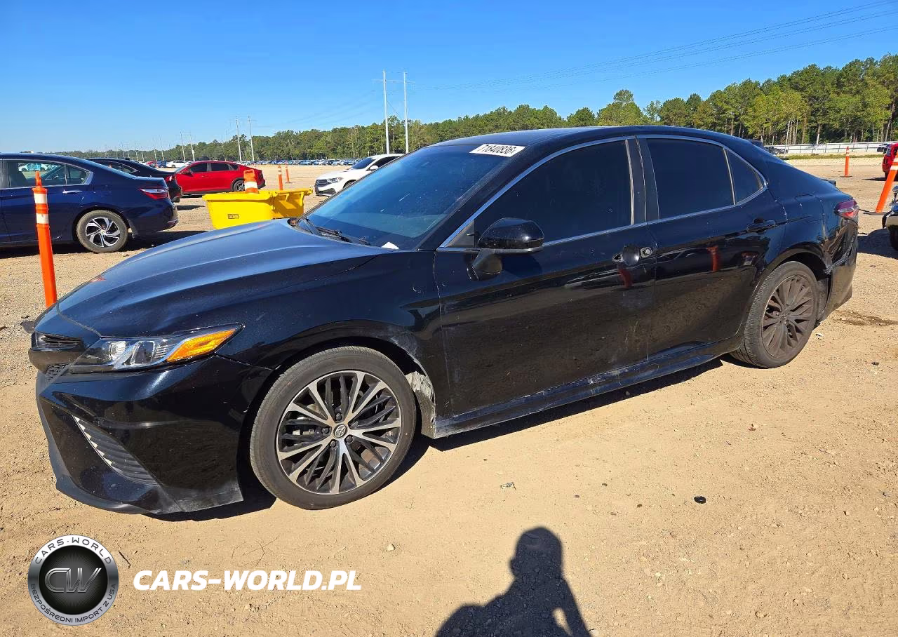 2019 Toyota Camry Se VIN:4T1B11HK9KU702262 - 1