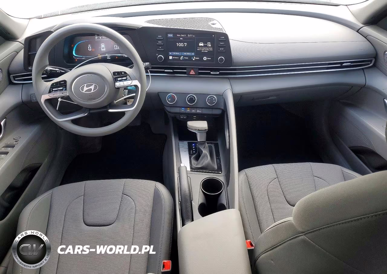 2026 Hyundai Elantra Se VIN:KMHLL4DG1TU217374 - 8