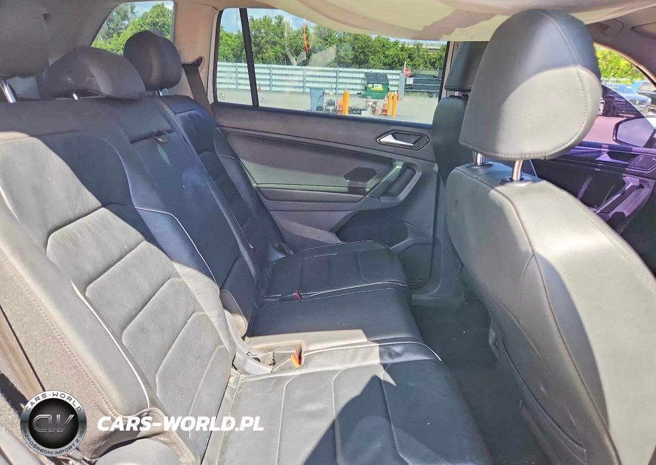 2018 Volkswagen Tiguan Sel Premium VIN:3VV5B7AX7JM120155 - 11
