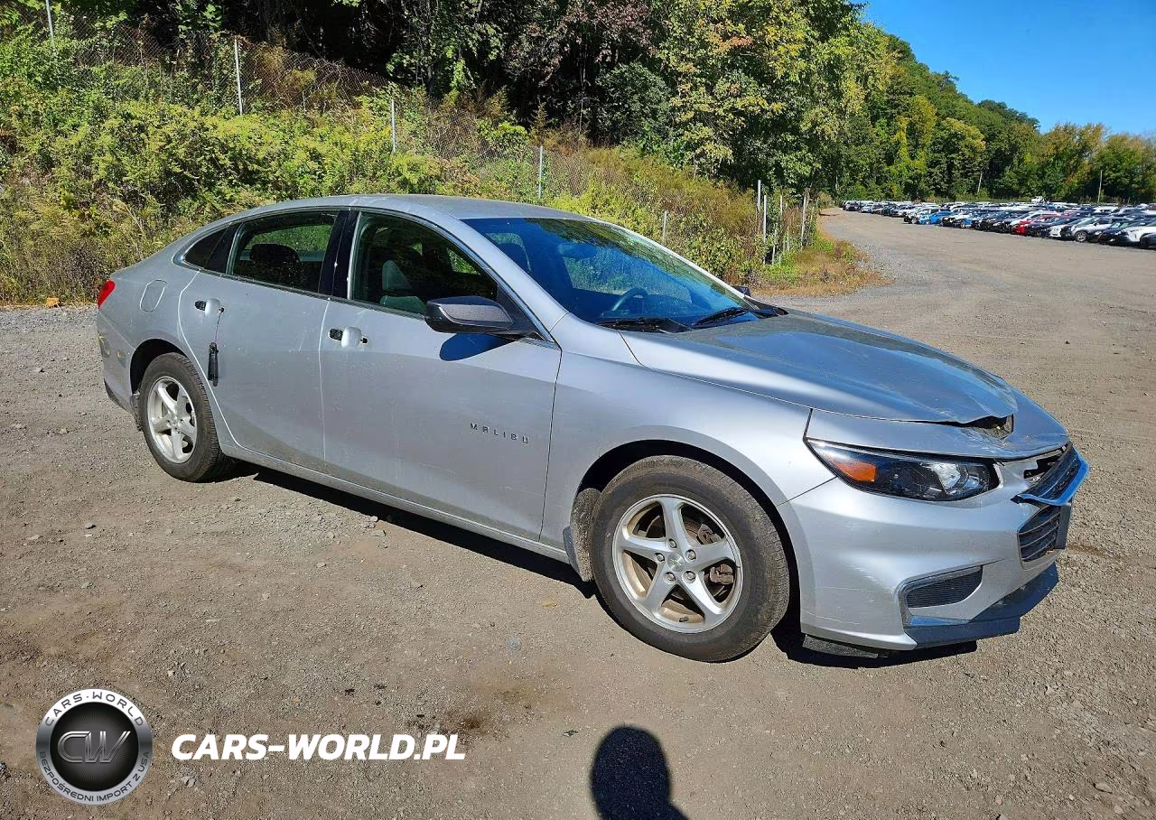 2017 Chevrolet Malibu Ls VIN:1G1ZB5ST3HF190657 - 4