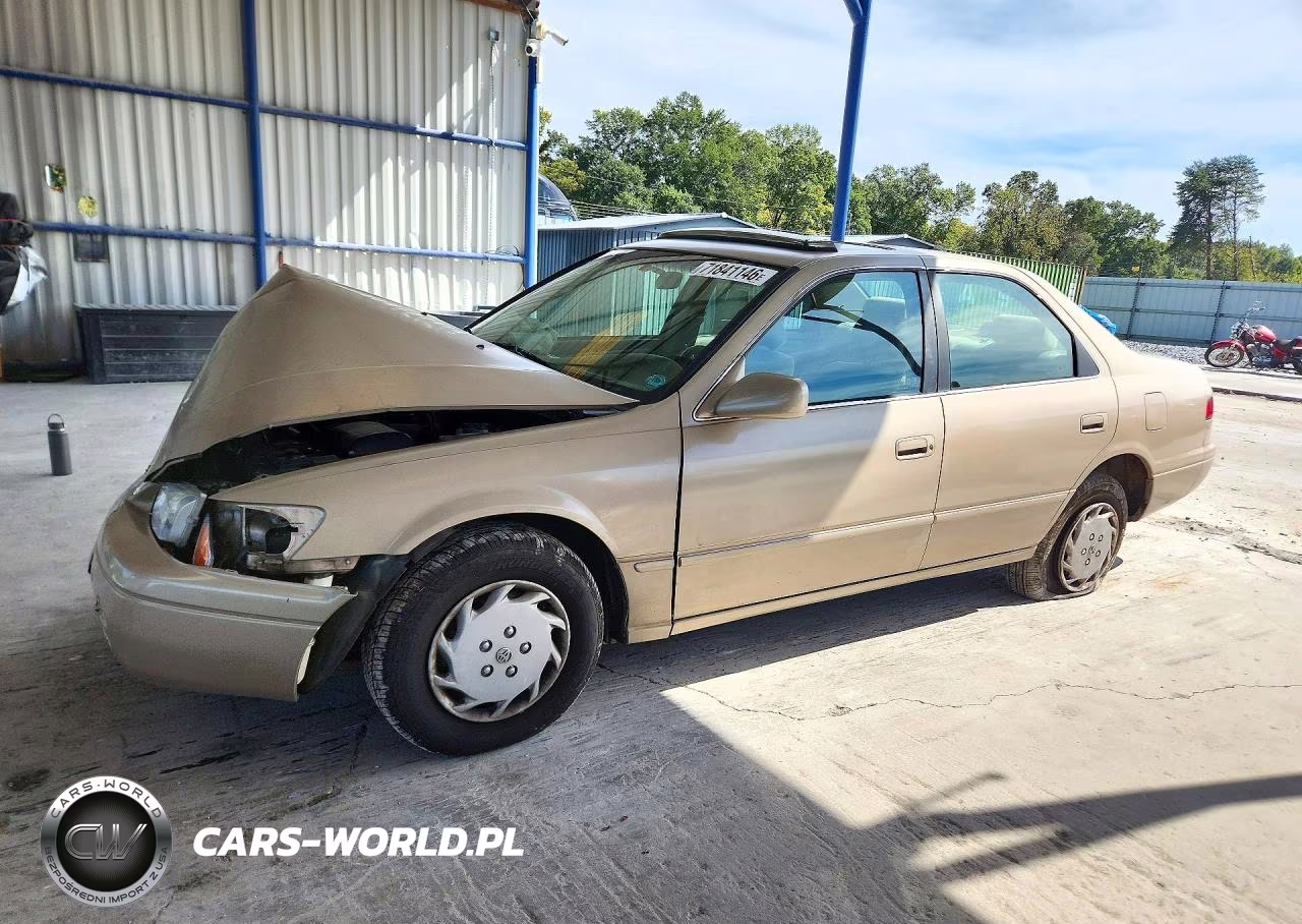 1999 Toyota Camry Le VIN:4T1BG22K0XU893543 - 1