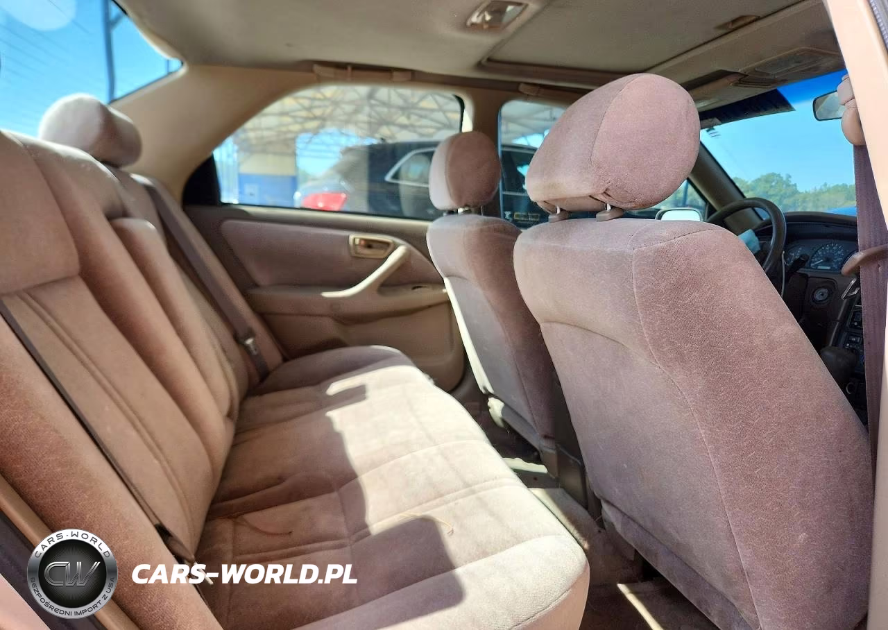 1999 Toyota Camry Le VIN:4T1BG22K0XU893543 - 10
