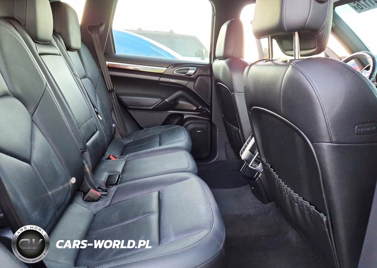2014 Porsche Cayenne VIN:WP1AF2A27ELA40952 - 11