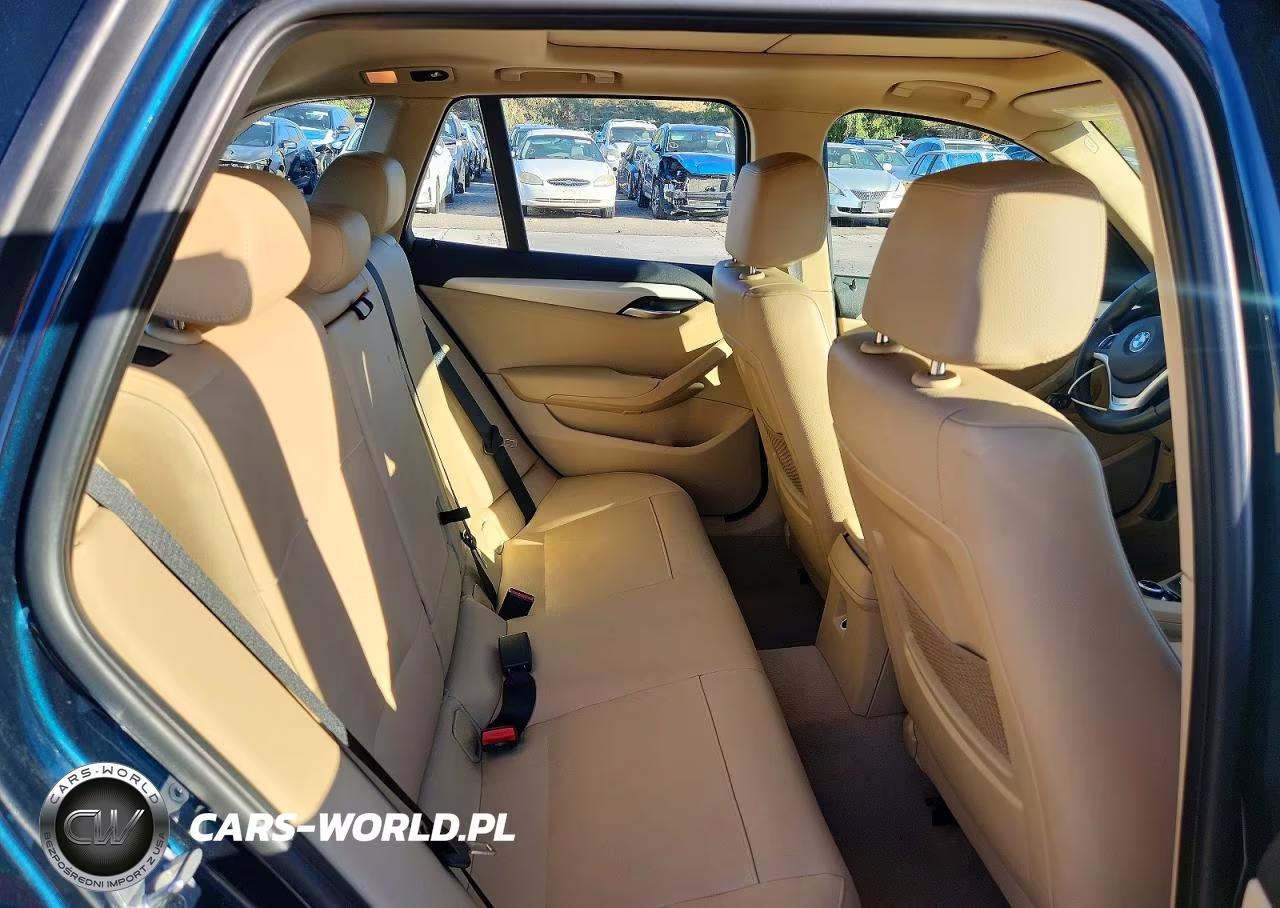 2015 BMW X1 xDrive28I VIN:WBAVL1C53FVY39434 - 11