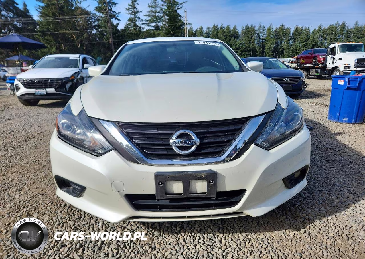 2017 Nissan Altima 2.5 Sr VIN:1N4AL3AP8HC116202 - 5